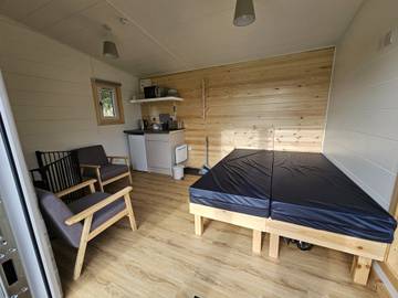 Hut for 3 People in Sherwood Forest, Nottinghamshire, Photo 3