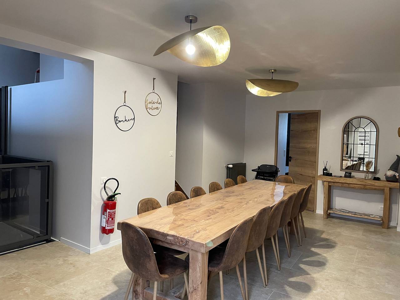 Domaine Renovierter Bauernhof mit Spa, 15 Schlafplätze, Parkplatz, nahe Paris in Lorcy, Pithiviers und Umgebung