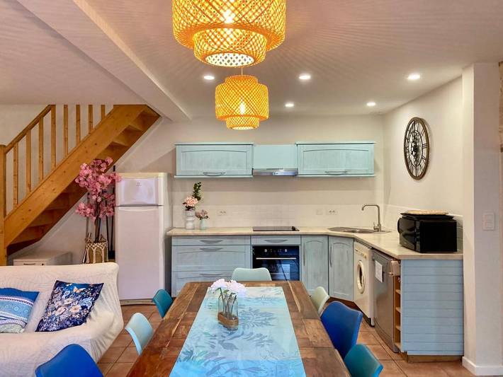 Location de vacances pour 8 personnes, avec piscine et jardin à Luçon - 2