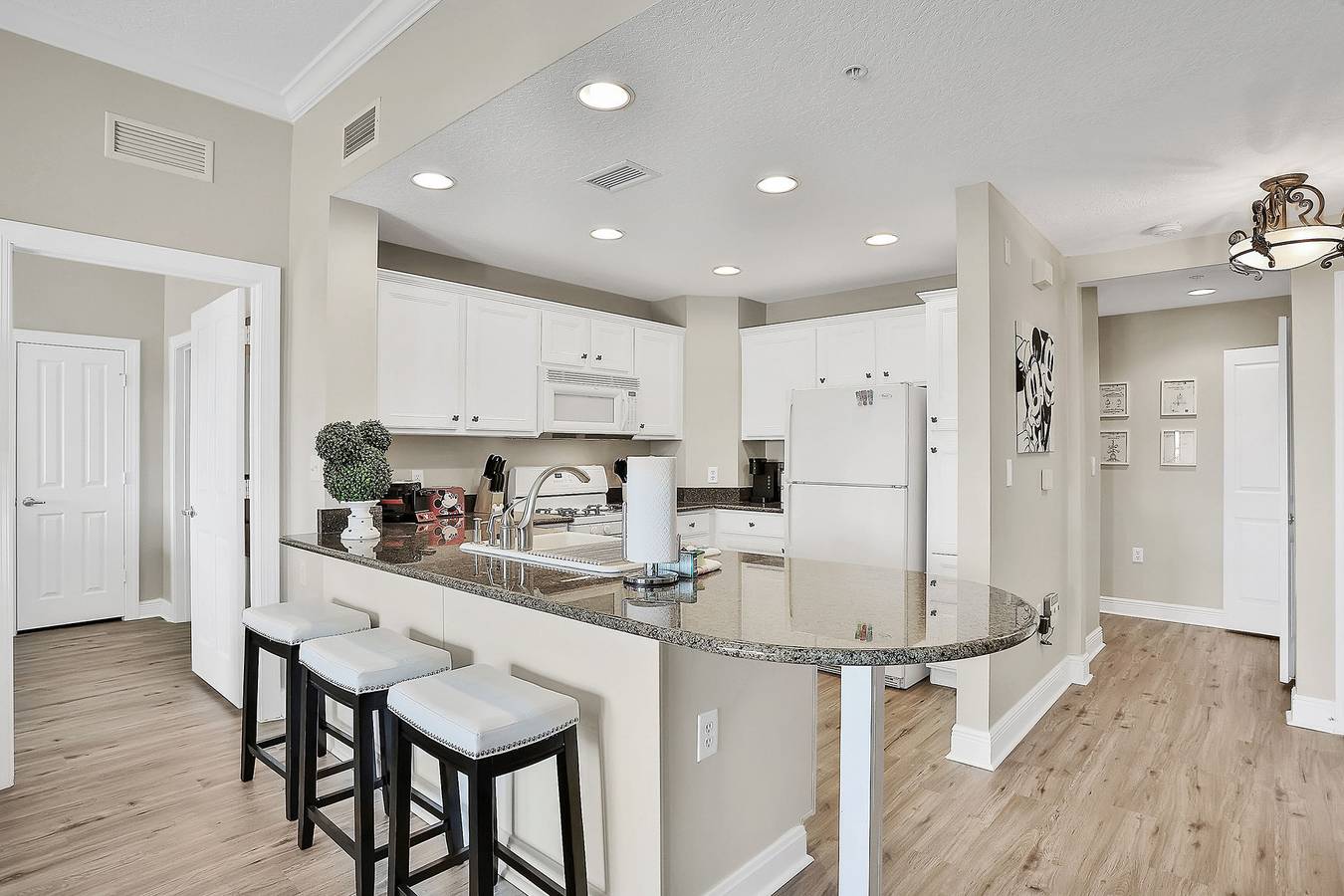 Stunning 3 Bedroom Condo in Orlando Oasis,6604 in Reunion Resort, Four Corners