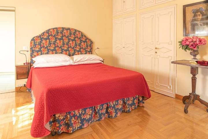 Villa pour 15 personnes, avec vue ainsi que piscine et jardin, animaux acceptés à Vérone - 4