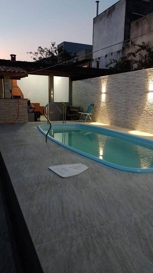 Maison d’hôte pour 2 personnes, avec balcon et piscine dans Porto-Novo