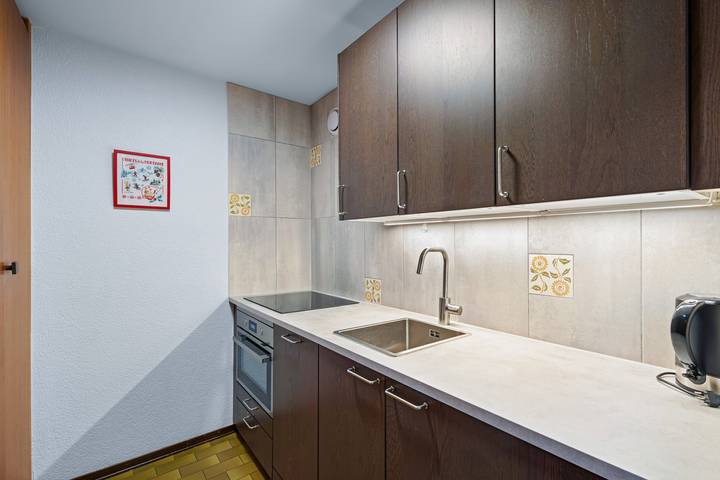 Ferienwohnung für 4 Personen, mit Pool und Balkon