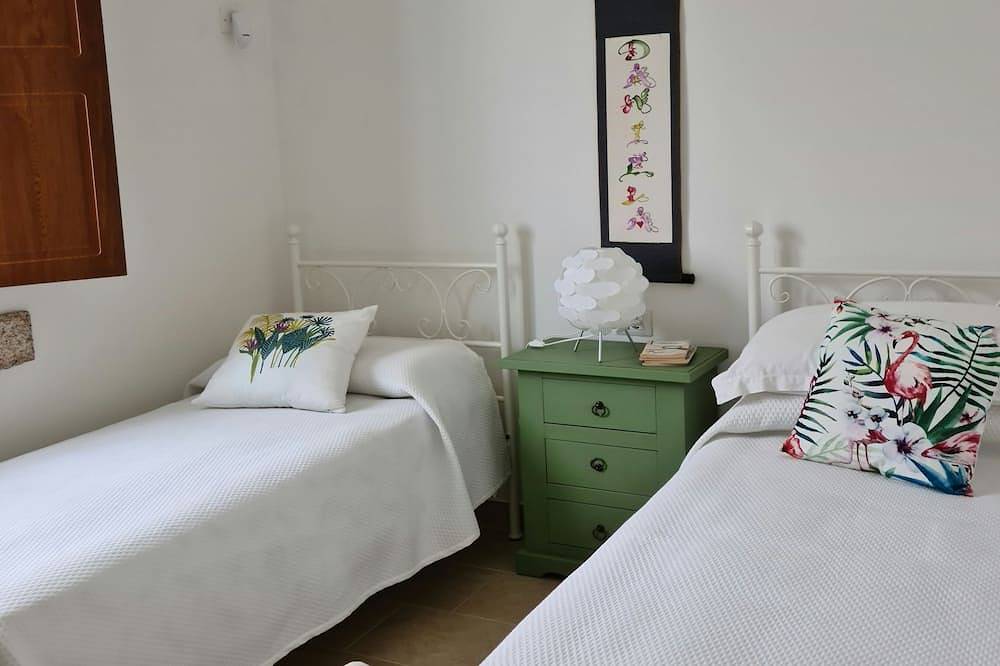 Single-family Villa Mathias 600 meters from the beach of Cala Sinzias in Cala Sinzias, Cagliari Provinz