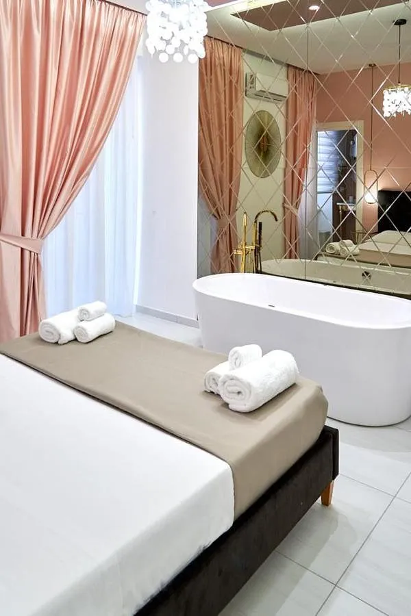 Bed and breakfast for 3 people, with view - 1