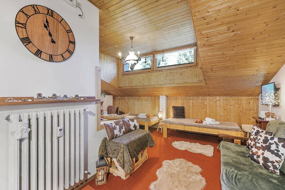 Entire apartment, Studio Valleverde 33B Ski in ski out, Sestriere, Italy in Sestriere, Via Lattea