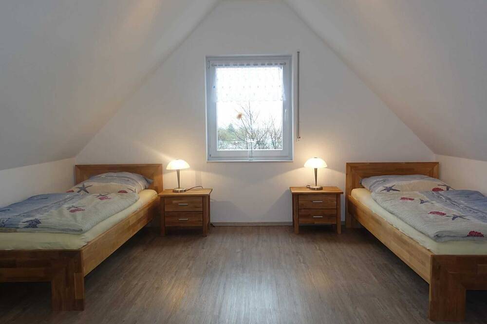 Ganze Wohnung, Ferienwohnung Regenbogenhaus in Schwackendorf, Hasselberg