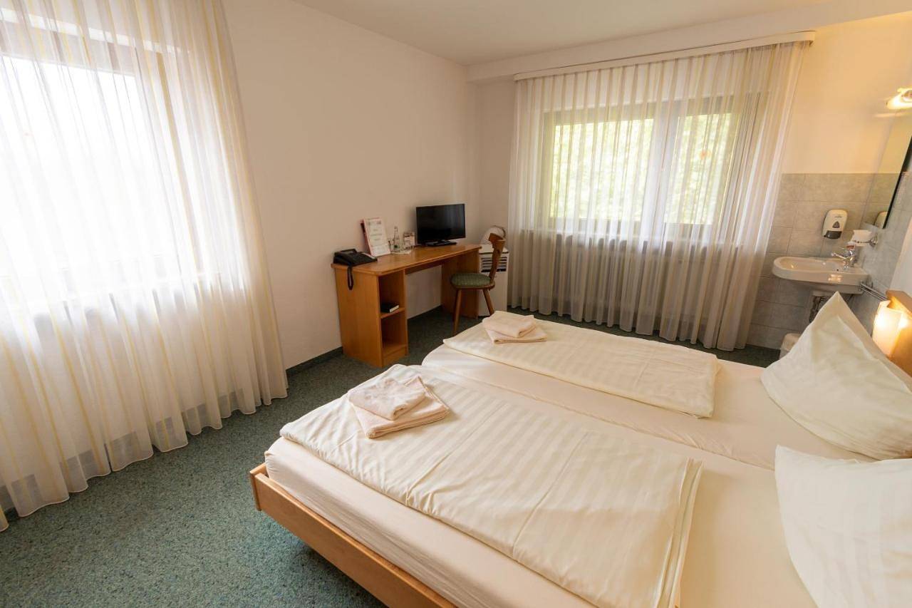 Economy Double Room (1 Adult) with Shared Bathroom in Rheinau, Forêt-Noire centrale