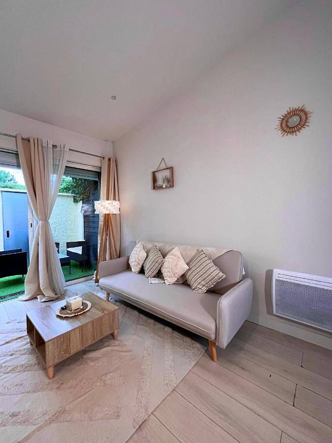 Gîte pour 3 personnes, avec terrasse à Sannois - 2