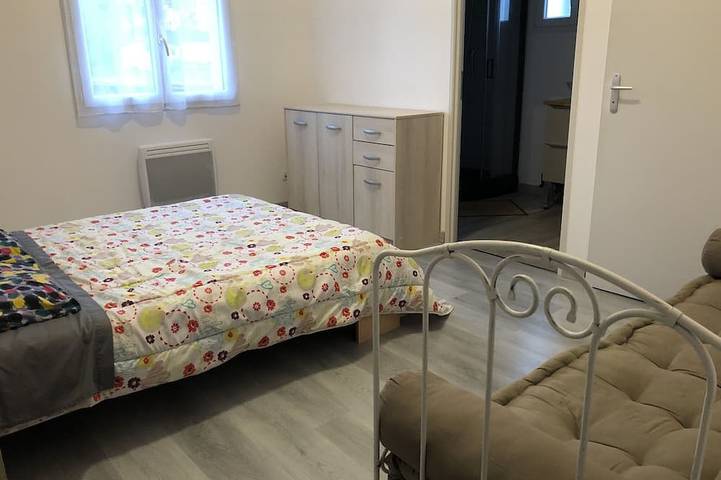 Gîte pour 4 personnes, avec piscine et jardin à Gabillou - 3