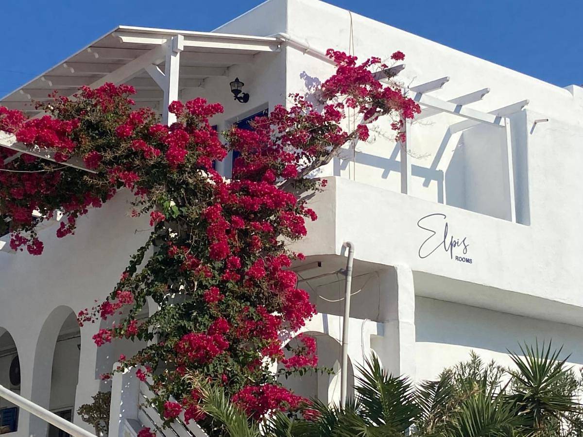Elpis Rooms in Mylopotas, Chora (Ios)