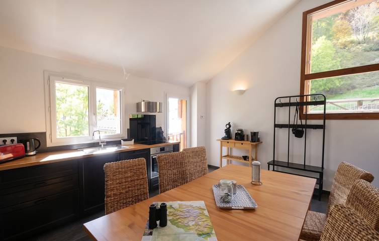 Gîte pour 8 personnes, avec Jardin à Réallon - 4