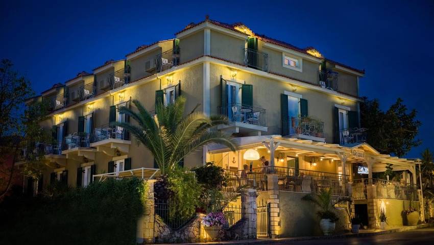 Hôtel pour 2 personnes, avec Balcon ainsi que Terrasse et Jardin