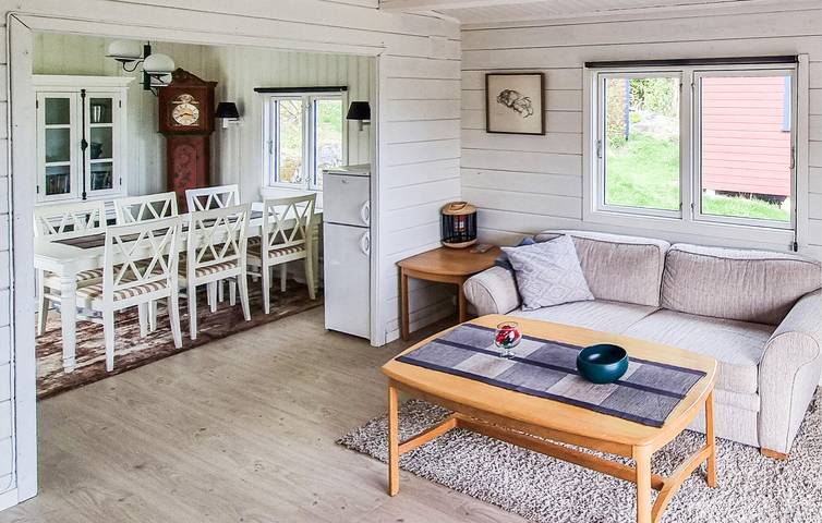 Ferienhaus für 4 Personen mit Seeblick in Viken