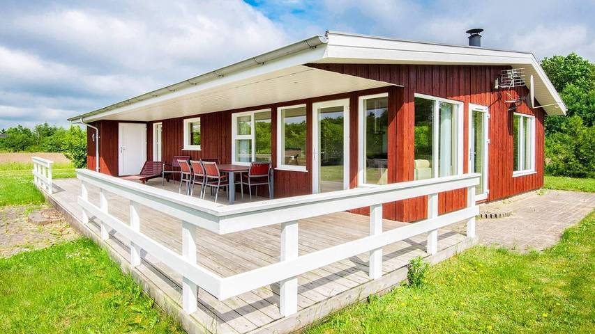 Vakantiehuis voor 6 personen, met terras en whirlpool in Denemarken