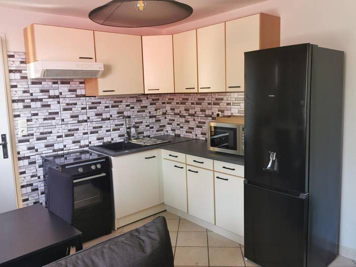 Gîte pour 4 personnes, avec jardin à Perrigny-lès-Dijon - 3