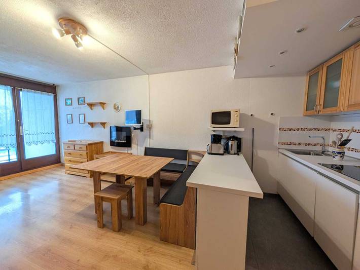 Gîte pour 4 personnes, avec balcon, animaux acceptés à Montgenèvre - 2