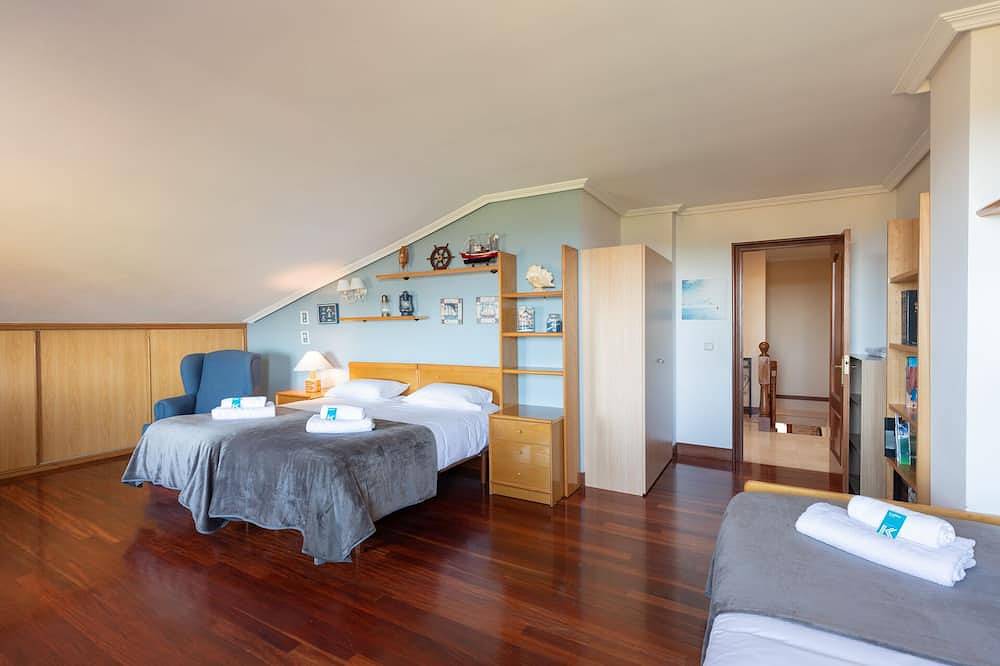Zelaieta Berribi - Baskeyrentals in Deva, Ruta del flysch