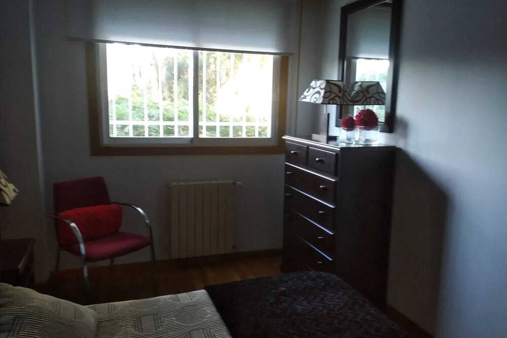 Entire apartment, Homerez - Charming Apt, Central Orense, parking incl. in Ourense, Ourense Region