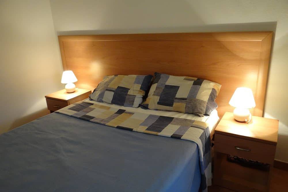Appartamento intero, Appartamento 6 persone con vista sulle piscine mare e monti in Santa Lucia di Moriani, Corte e dintorni