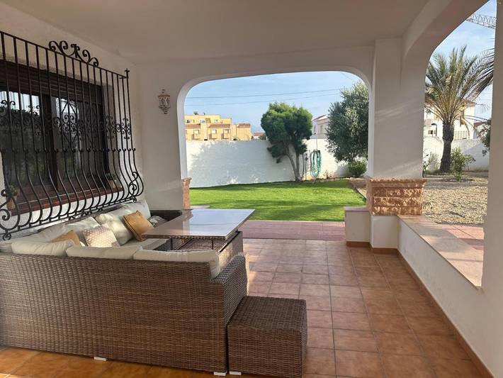 Casa de vacaciones para 7 personas, con vistas y jardín - 1