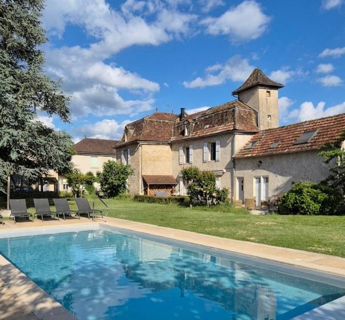 Holiday home for 12 people, with pool and terrace as well as garden, child-friendly - 1