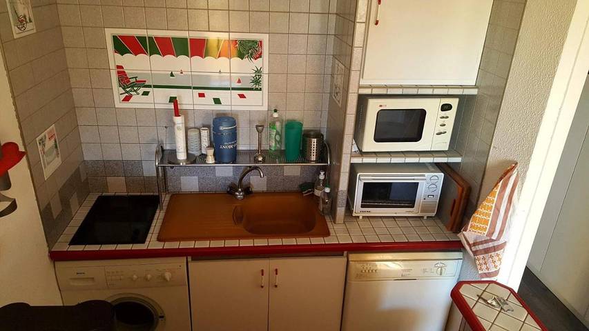 Gîte pour 6 personnes, avec terrasse et vue dans Plage Notre-Dame - 3