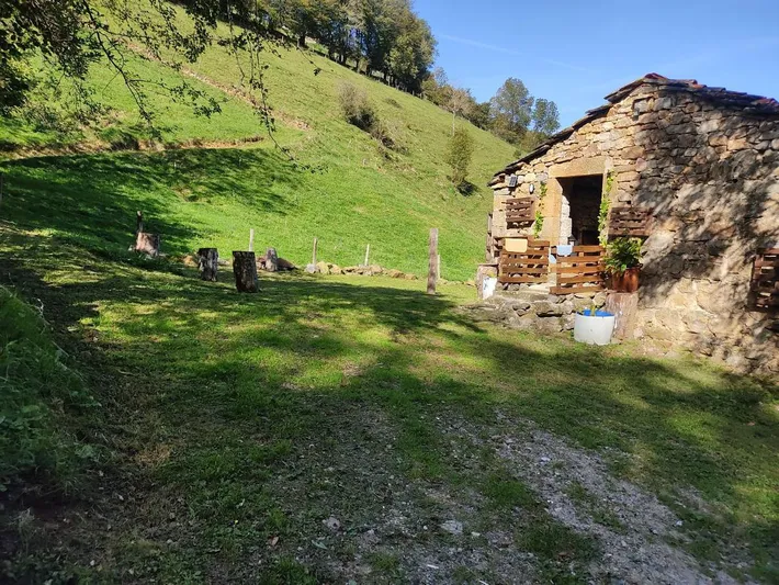 Casa de vacaciones para 10 personas, con jardín además de vistas y terraza, Se admiten mascotas - 1