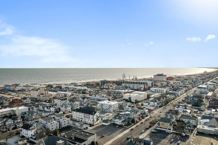 Vacation house for 15 people, with terrace in Jersey Shore