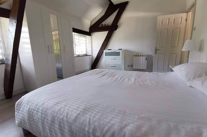 Gîte pour 4 personnes, avec piscine et jardin à Moutier-Malcard - 2