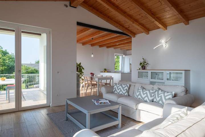 Villa per 11 persone, con giardino e vista lago nonché panorama - 1