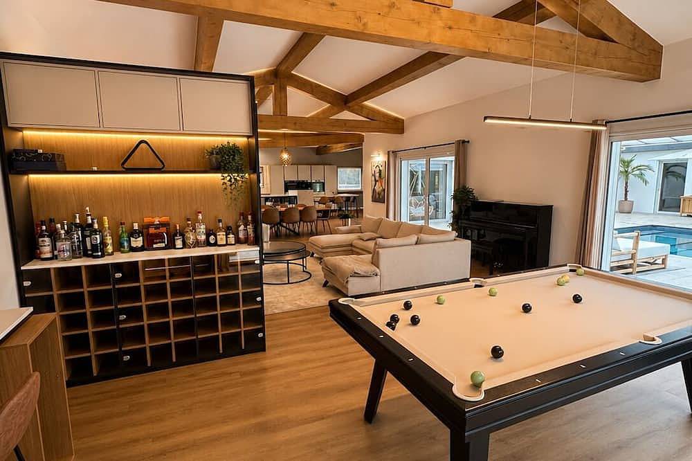 The atrium house - Swimming pool & spa in Saint-Aunès, Mittelmeerküste (Frankreich)