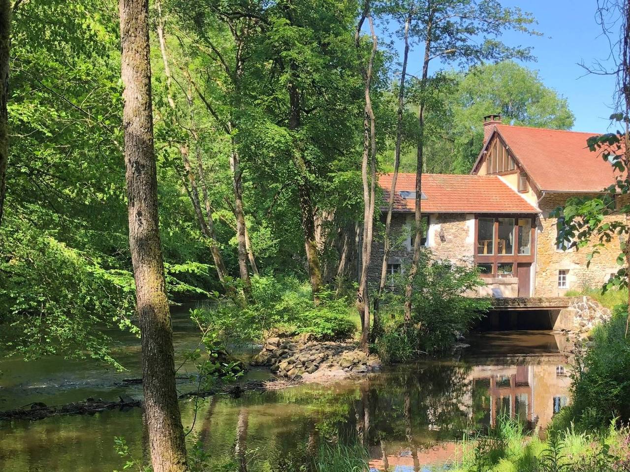 Gîte le Moulin de St André en Morvan in Saint-André-en-Morvan, Parc naturel régional du Morvan