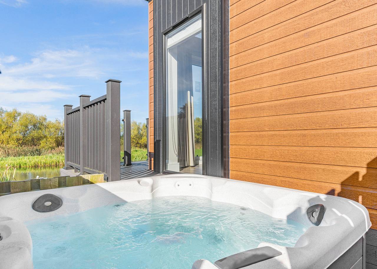 Lakeside View Vip in Lancashire