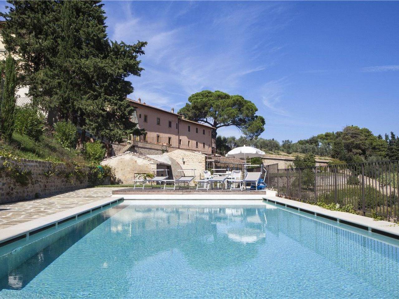 Ganze Wohnung, La Pergola in Castelfalfi, Montaione