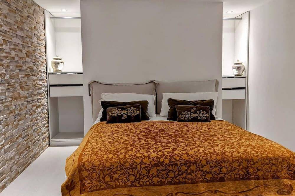 Apartamento entero, Au Calme Piscine au Cœur du Village Havre de Paix Climatisation in Saint-Jean-Cap-Ferrat, Nizza Region