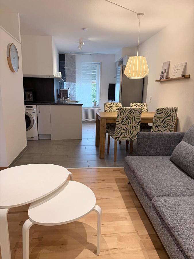 Ferienwohnung für 3 Personen, mit Terrasse und Garten sowie Pool in Ettlingen - 4