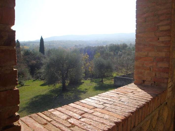Casa vacanza per 12 persone, con panorama e giardino nonché piscina, con animali domestici in Sarteano