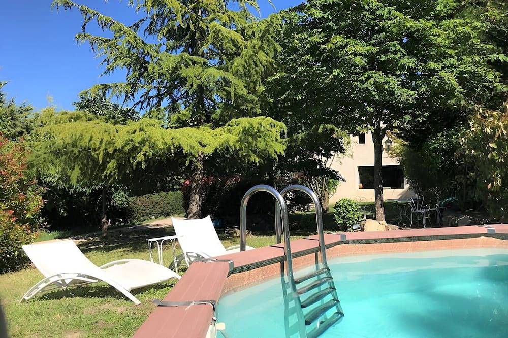 Casa-Amanda pinede piscine privée calme absolu in Mimet, Côte méditerranéenne (France)