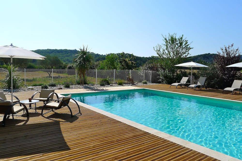 Encantadora casa de campo en una granja provenzal del siglo Xviii, Laurier in Vers-Pont-du-Gard, Region de Nimes