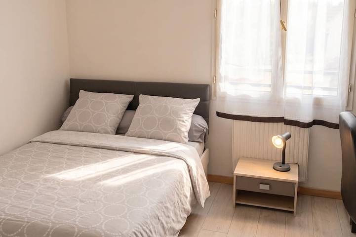 Location de vacances pour 9 personnes, avec Balcon/Terrasse ainsi que Terrasse et Jardin à Le Mée-sur-Seine - 2