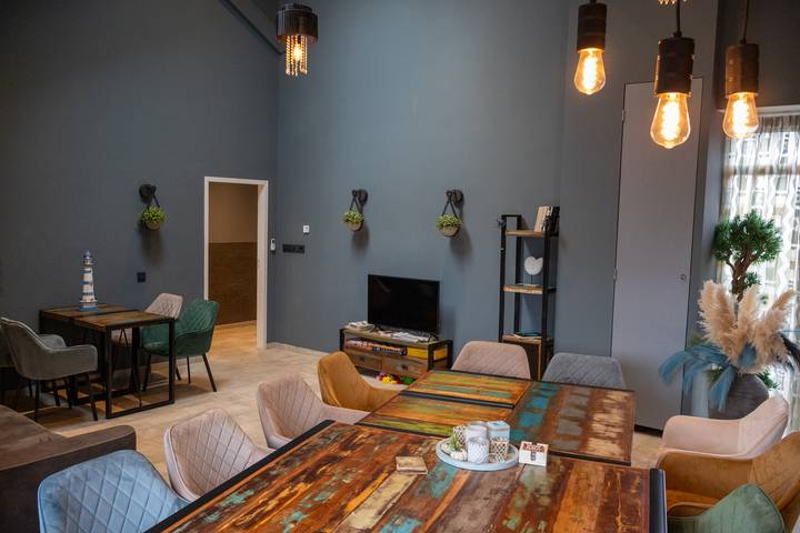 Ferienhaus für 10 Personen, mit Balkon und Terrasse sowie Sauna in Ouddorp - 4