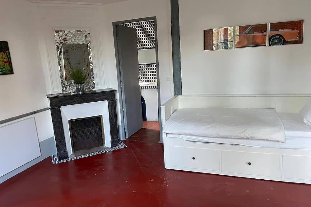 Family suite sage in Onesse-Laharie, Landes