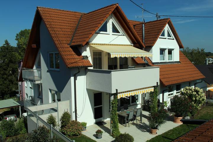 Ganze Wohnung, Ferienwohnung 'Terrasse' mit privater Terrasse und Wi-Fi in Uhldingen-Mühlhofen, Region Bodensee-Oberschwaben