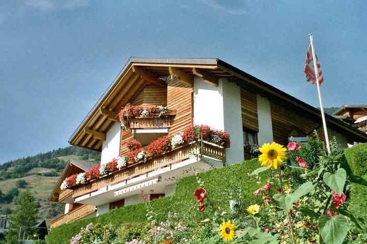 Ferienwohnung für 3 Personen, mit Balkon und Garten