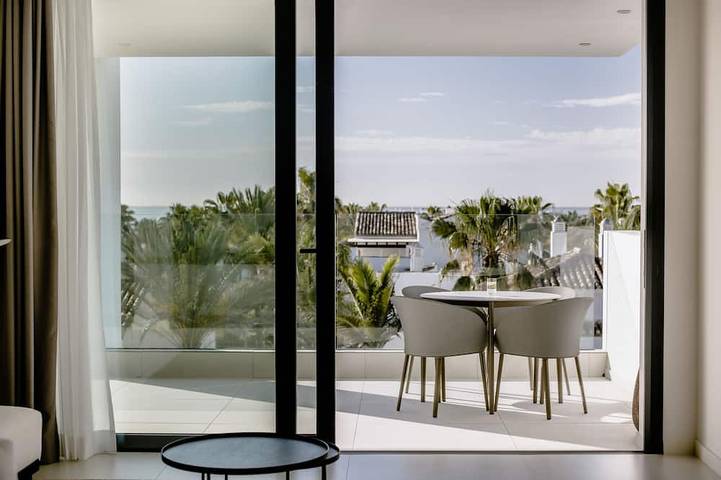 Appartamento per 2 persone, con piscina e giardino nonché sauna e balcone in Cancelada (Estepona)