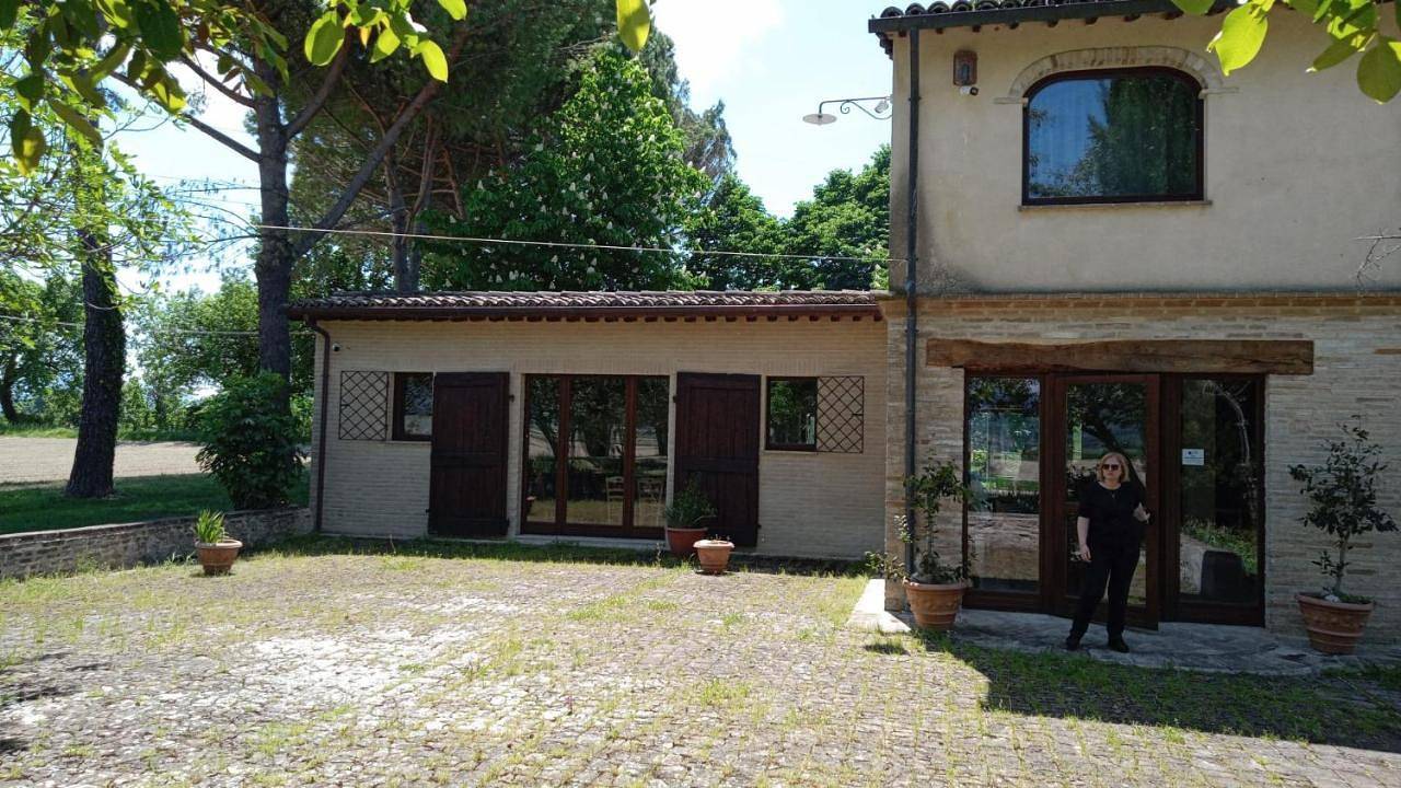 Casale Sul Clitunno in Trevi, Perugia e dintorni