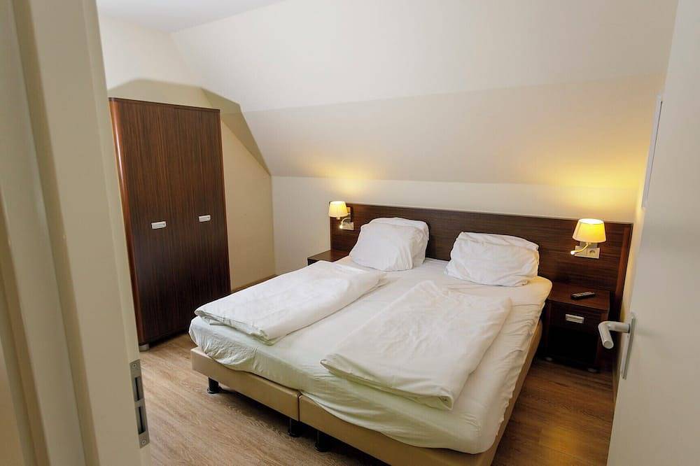 6 Personen Villa Edersee mit eigener Sauna im Dormio Resort Eifeler Tor in Heimbach, Rureifel (Nordrhein-westfalen)