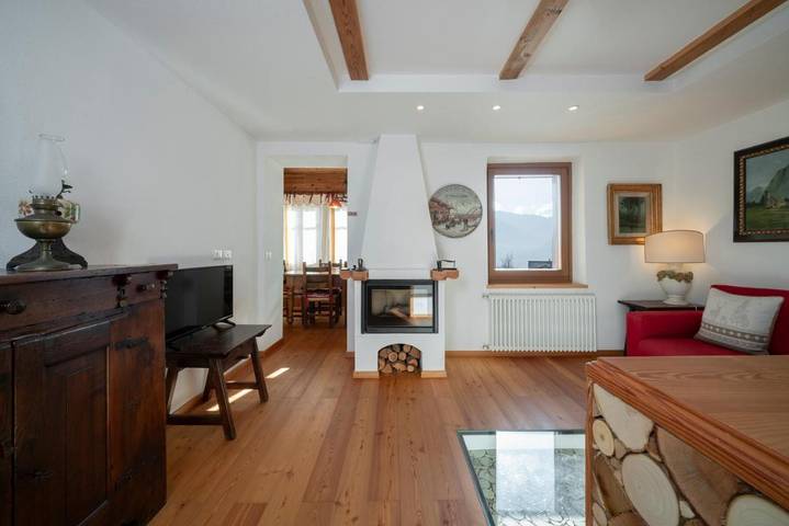 Gîte pour 4 personnes, avec Balcon et Terrasse ainsi que Jardin et Vue dans Varena