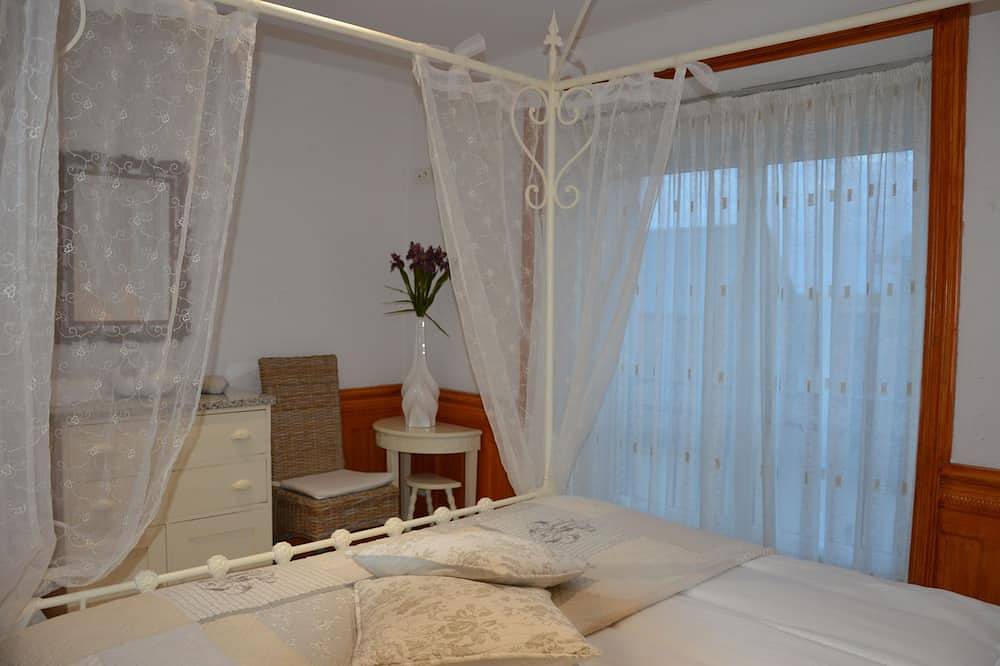 Gite 3 bedrooms, 3 bathrooms, 3 toilets between St Malo, Dinan, Erquy en Bretagne in Plancoët, Dinan und Umgebung